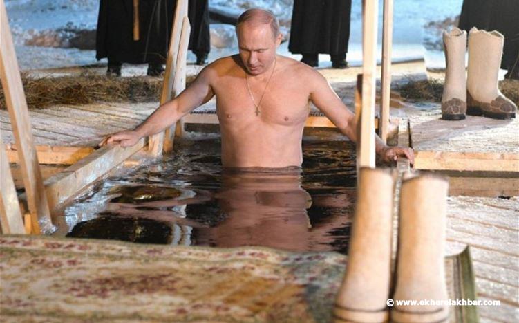  لمناسبة الغطاس الارثوذكسي بوتين يغوص في المياه الجليدية