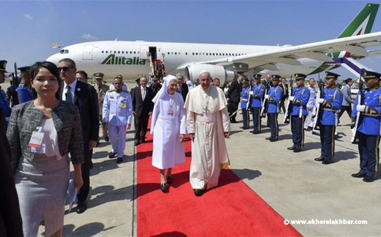 البابا فرنسيس يصل إلى تايلاند المحطة الأولى من جولته الآسيوية