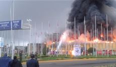 حريق كبير في مطار...