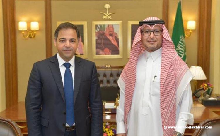 ماذا طلب منصوري من السفير بخاري؟