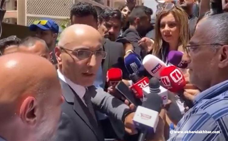  وزير الداخلية دعا جميع المواطنين إلى عدم إطلاق النار