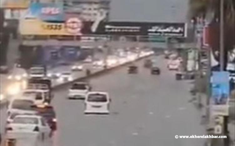 التحكم المروري: تجمع للمياه على عدد من الطرق