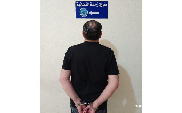 توقيف مطلوب بـ23 ملاحقة قضائية وضبط أسلحة حربية في منزله