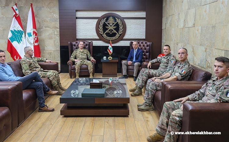 قائد الجيش استقبل نائب رئيس أركان القوات البرية الفرنسية