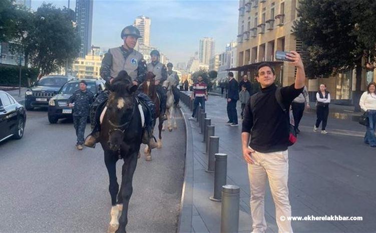 تسيير دوريات من سرية الخيالة في بيروت