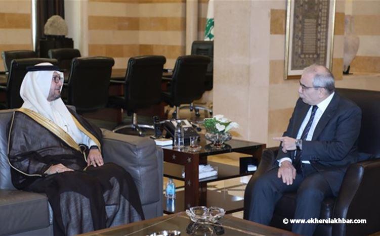 سلام عرض وبخاري للتطورات اللبنانية والإقليمية