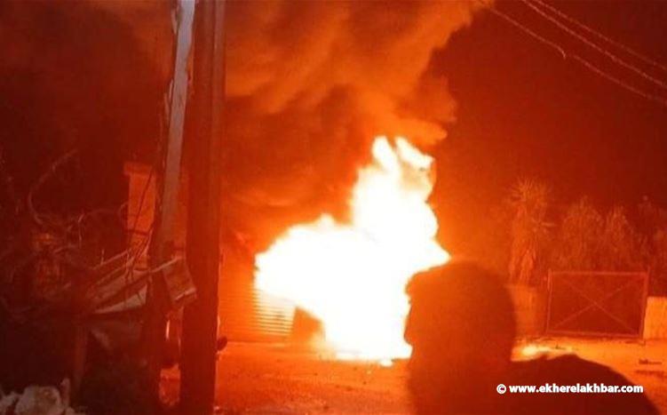 مسيرة معادية استهدفت سيارة في طلوسة