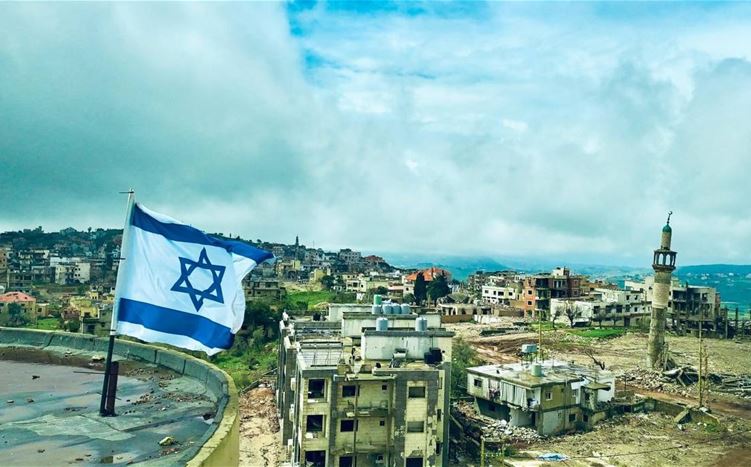 رفع العلم الإسرائيلي في بلدة الخيام جنوب لبنان