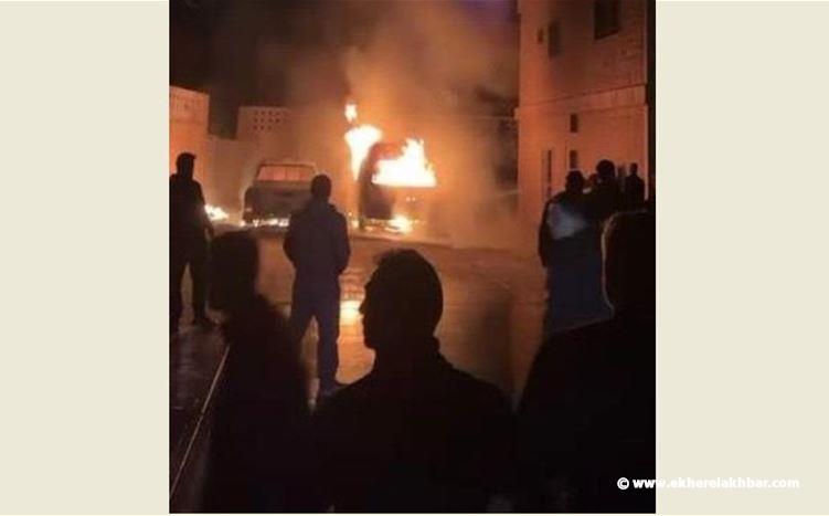 مجهولون احرقوا مستوصف المحمرة في عكار والنيران التهمت سيارات الاسعاف