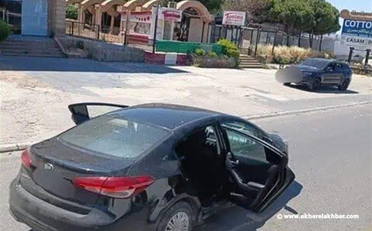 بعد اتصال تهديد.. صاحب سيارة يغادرها قرب مفرق العباسية