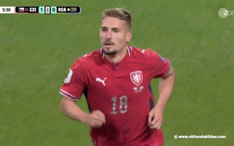 تشيكيا تسجل هدف التقدم على جنوب أفريقيا مبكراً عن طريق ساديليك 