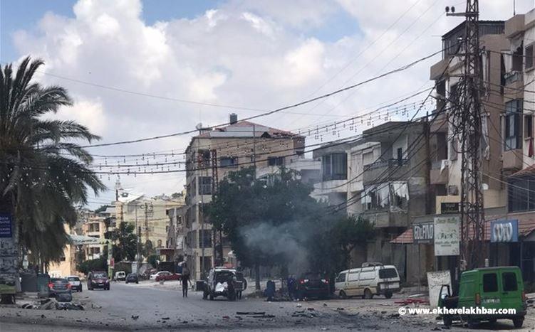 استهداف مسيرة معادية لسيارة شيروكي على طريق النبطية الفوقا.
