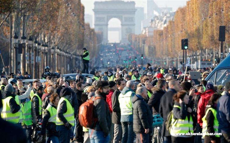 بالصور.. وفاة متظاهرة وإصابة 47 في &quot;احتجاجات الوقود&quot; بفرنسا