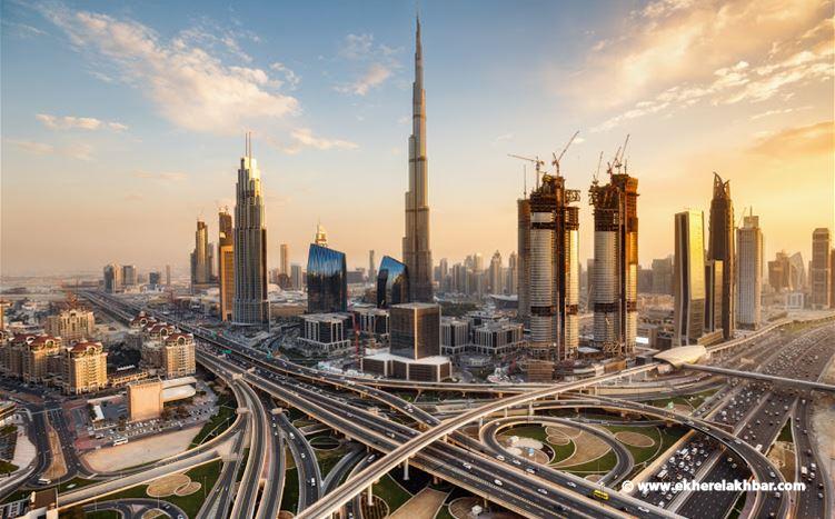 رويترز: متاجر دبي خالية من روادها.. واقتصاد الإمارة يعاني
