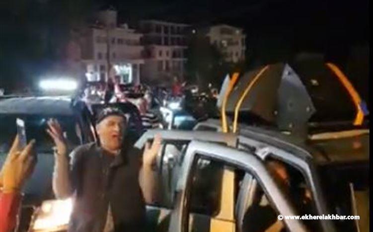 بالفيديو...اشكال في بكفيا بين الكتائب والتيار