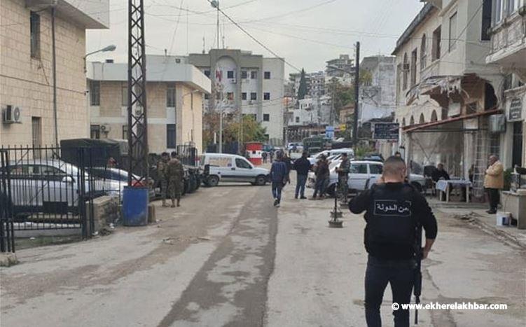 انتشار للجيش ومكافحة الشغب أمام سرايا حلبا تحسباً لأي إشكال من قبل المتظاهرين