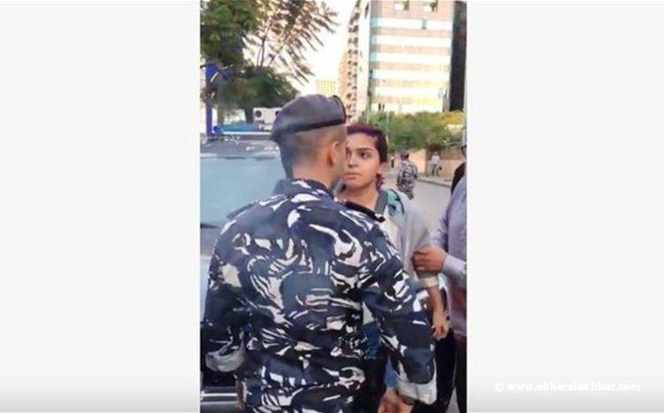 يعقوبيان و5 محامين من الحراك في ثكنة الحلو لمتابعة ملف توقيف احدى الناشطات