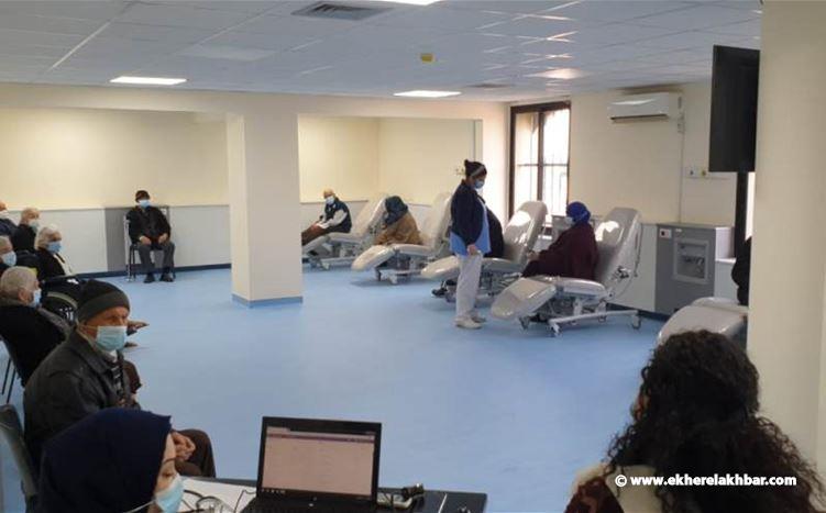 إقبال متزايد لكبار السن على اللقاح