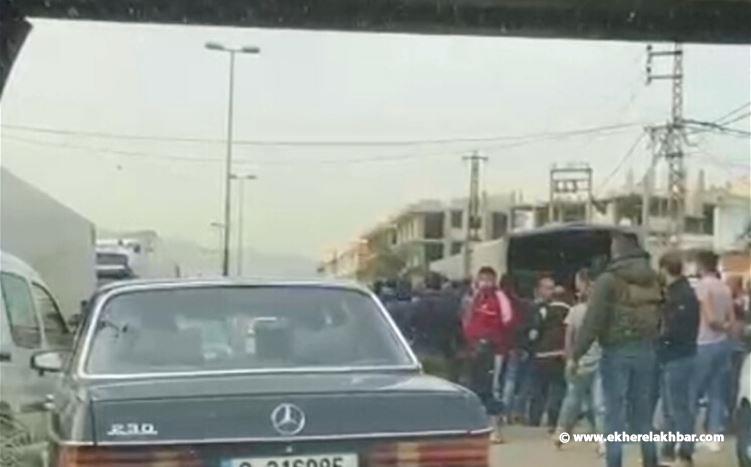 اعتراض 4 شاحنات بداخلها بنزين ومازوت مهرب في المحمرة