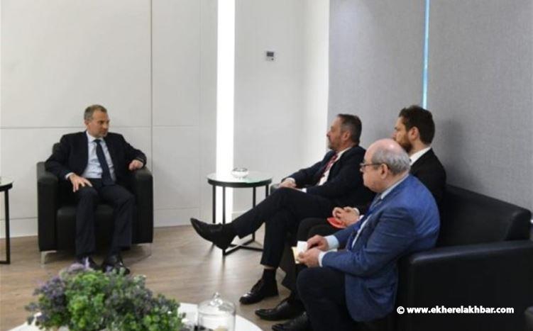 باسيل: خرق القانون الانتخابي اصبح واضحاً من خلال شراء الأصوات والمرشحين