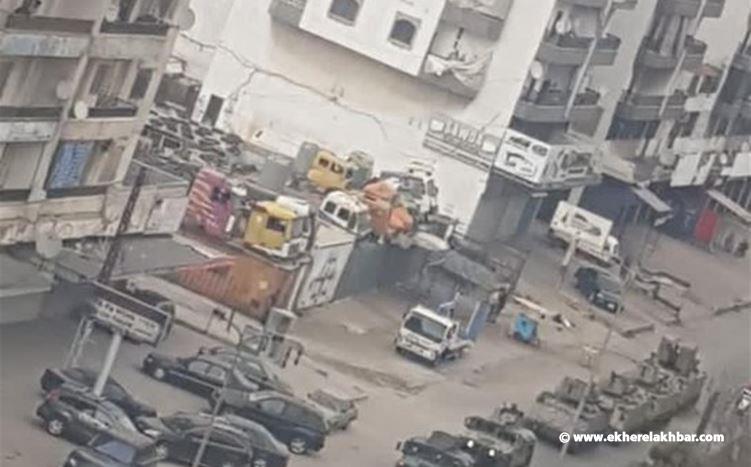 محتجّون اعترضوا طريق آليات الجيش على طريق الملّولة في طرابلس