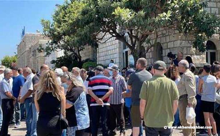 تحرك في ضبيه احتجاجاً على انقطاع المياه