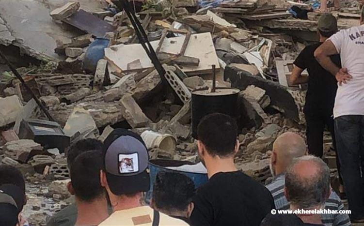 انهيار مبنى في منطقة ضهر المغر في طرابلس