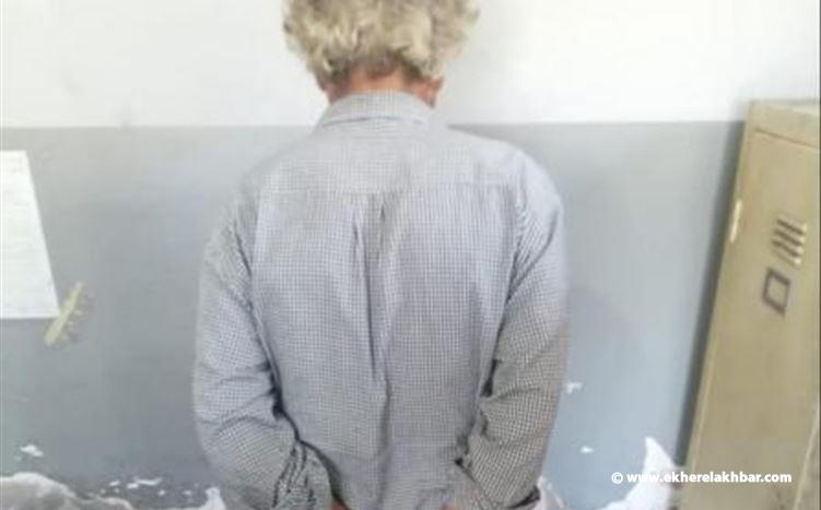 اندلع خلاف بينه وبين أخيه  فأطلق النار عليه وأرداه قتيلًا