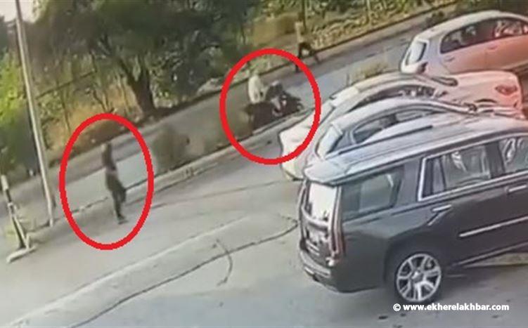 بالفيديو.. ممثلة لبنانية تتعرّض للسرقة أمام سوبرماركت في النقاش في وضح النهار