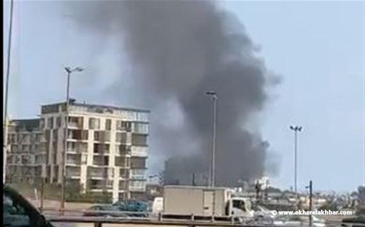 بالفيديو : اندلاع حريق هائل في مبنى KidzMondo عند الواجهة البحريّة في بيروت