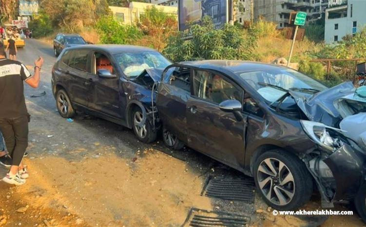 9 جرحى في حادث سير على الطريق البحرية في ساحل علما كسروان