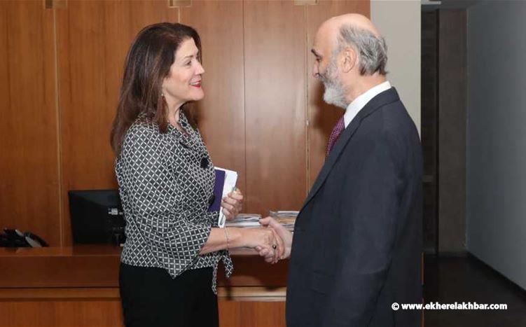 جعجع : للجنة تقصي حقائق دولية بانفجار المرفأ