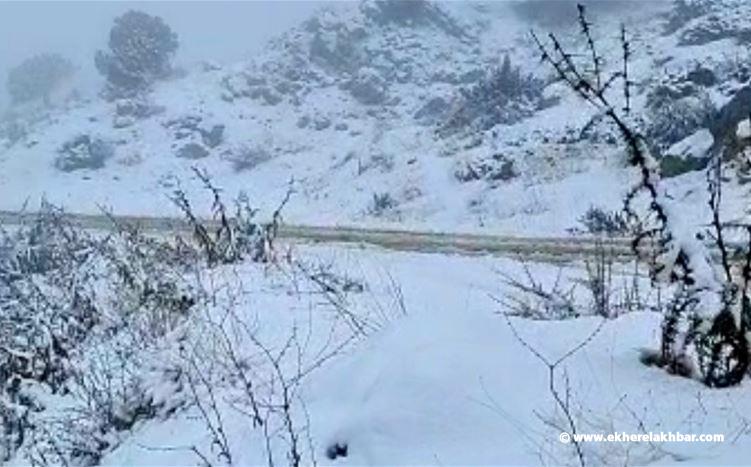 الثلوج غطت مرتفعات عكار وقطعت الطرق مع البقاع والهرمل
