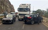 تصادم بين مركبتين قبل نفق نهر الكلب وحركة المرور كثيفة