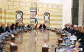 مجلس الوزراء: اعتبار النشاط الامني والعسكري لحزب الله خارج عن القانون ومطالبته بتسليم سلاحه فورا
