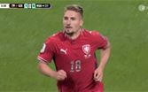 تشيكيا تسجل هدف التقدم على جنوب أفريقيا مبكراً عن طريق ساديليك 