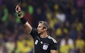 تعرف إلى حكم نهائي كأس العالم بين الأرجنتين وإسبانيا