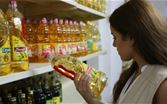 نقابة مستوردي المواد الغذائية: الشركات بدأت بتقديم لوائح أسعار تتماشى مع انخفاض الدولار
