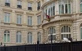 وسائل إعلام فرنسية: مقتل رجل أمن بسفارة قطر في باريس واعتقال المشتبه به